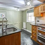 公寓 Host & - Henderson House