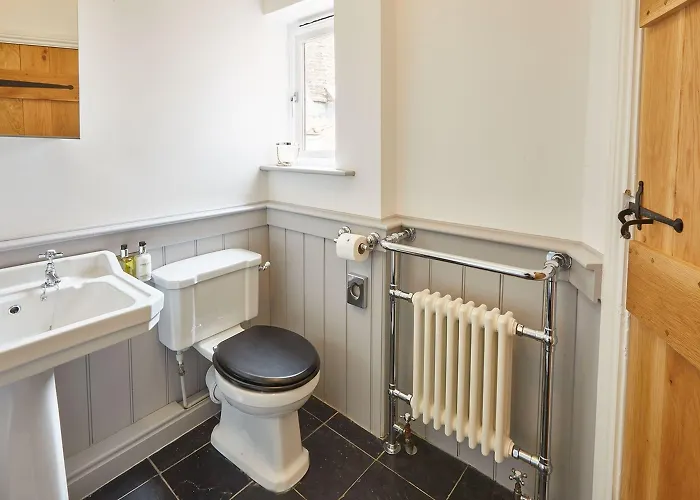 Host & - Henderson House Διαμέρισμα Γουίτμπι